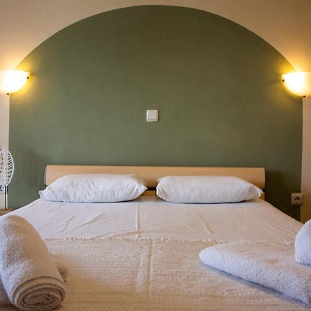 Apartamento Seamoon Néa Péramos Exterior foto